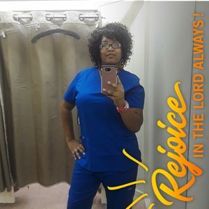 Meet your Posher, Crystal